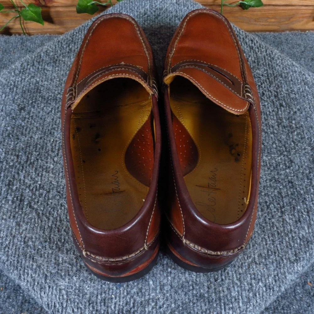 Cole Haan C07895 Mens Penny Loafer Size 10.5 Dress Work Brown Leather Lug Sole
